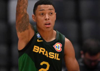 Brasil avança no Mundial de basquete e busca vaga olímpica continua
