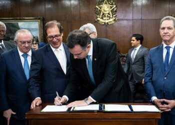 Após 20 anos, comissão de juristas selecionada pelo Senado irá atualizar Código Civil