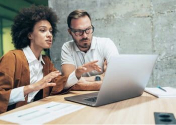 Pesquisa mosta que geração Z quer sair do emprego