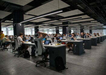 Ranking das 10 empresas que mais investem em startups no Brasil