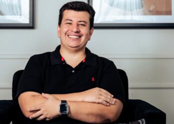 Carreira internacional: especialista lista 4 passos para os desenvolvedores atuarem no exterior