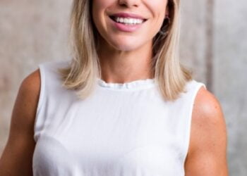 Síndrome do impostor abala a confiança de 75% das mulheres no mercado