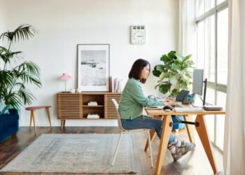 No Rio de Janeiro, 42% das pessoas trocariam de emprego se fossem obrigados a trabalhar presencial