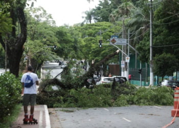 Governo federal cobra explicação da Enel sobre a interrupção de energia em SP