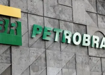 Petrobras (PETR4) paga 2ª parcela de R$ 15 bilhões em dividendos