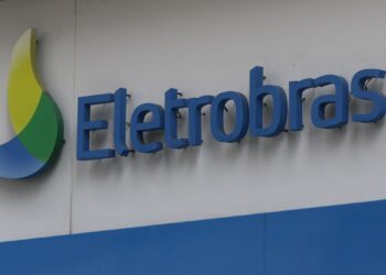 Eletrobras vai pagar R$ 1,2 bi para Petrobras encerrar processo