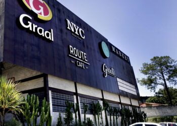 Rede Graal investe em estações de recarga ultrarrápidas para veículos elétricos