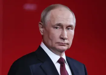 Putin anuncia intenção de se reeleger na Rússia