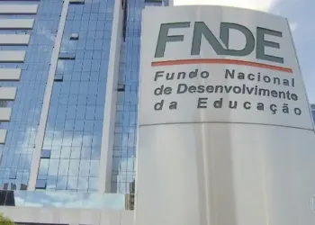 Mil Obras de Educação Básica Paralisadas