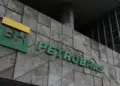 Petrobras não recebe pagamento superior a R$ 1 bilhão