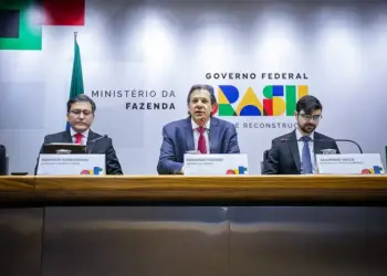 Setores da economia afetados mostram preocupação com medidas de Haddad