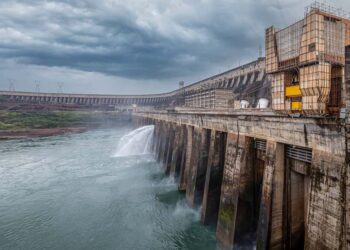 Hidrelétrica de Itaipu projeta geração de energia 18% maior em 2023