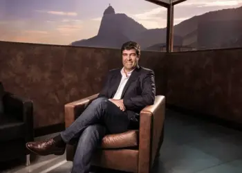 EXAME Histórias de Sucesso: Descubra a Trajetória de Sucesso de Ricardo Bomeny, CEO da BFFC