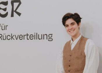 A herdeira milionária austríaca que quer distribuir sua fortuna