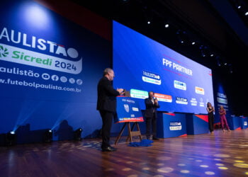 Sicredi reforça parceria estratégica no futebol