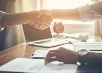 Fusões e Aquisições devem crescer entre 10 e 15% em 2024 no Brasil