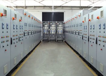 Painéis elétricos inteligentes otimizam custos do agronegócio