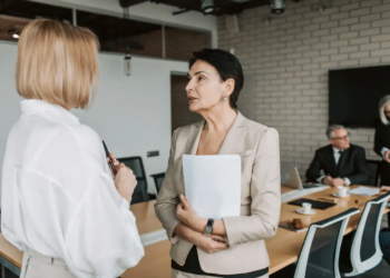 Empresas apostam em diversidade no conselho com forte presença feminina