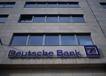 Deutsche Bank realiza demissão em massa