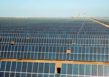 Sertão do Pajeú recebe investimento de R$ 355 milhões em parque de energia solar