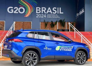 Toyota forneceu carros híbridos para o transporte de delegações no G20