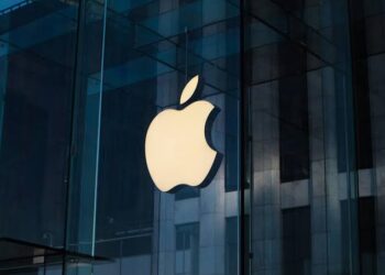 União Europeia vai multar Apple em 500 milhões 