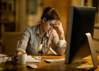 Revolução Silenciosa: 38% das ausências no trabalho estão ligadas à saúde mental