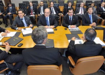 Mercado de olho na Ata do Copom