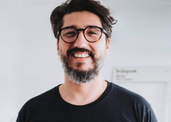 75% das empresas devem incorporar IA nos próximos 5 anos