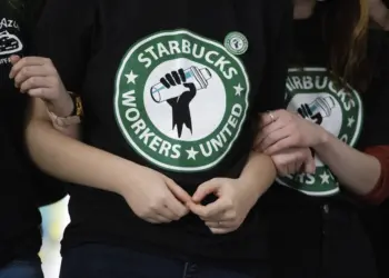 Starbucks enfrenta agência federal do trabalho