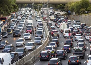 BNDES recebe projetos de descarbonização do setor automotivo