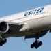 United Airlines enfrenta excesso de pessoal devido a atrasos nas entregas da Boeing