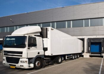 Empresas de transporte mantêm ritmo intenso para garantir abastecimento