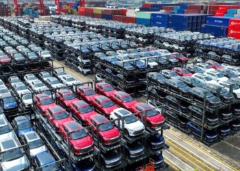 Biden impõem tarifa de 102% sobre veículos elétricos chineses