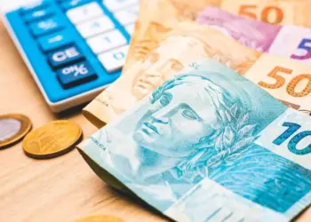 Mercado eleva a 9,75% previsão para Selic em 2024