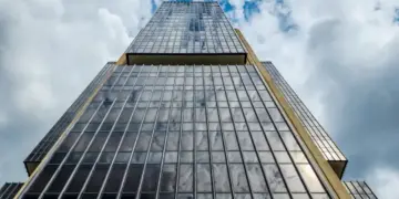 Projeções para inflação e Selic sobem e a do PIB cai