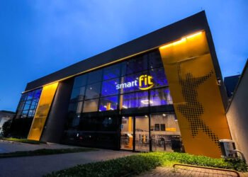 Smart Fit confirma negociações para aquisição da academia Velocity 