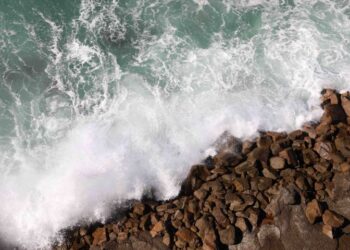 Relatório da Unesco traz dados sobre os impactos da mudança climática no oceano