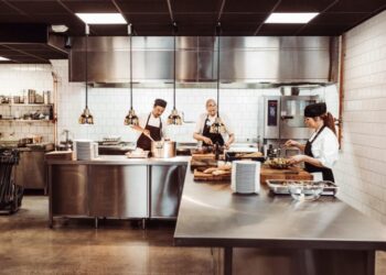 “Dark kitchen”: uma aposta de negócios no delivery