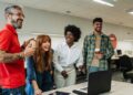 Por que empresas de sucesso apostam na diversidade?