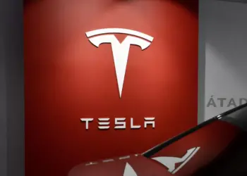 Ações da Tesla saltam após resultados positivos