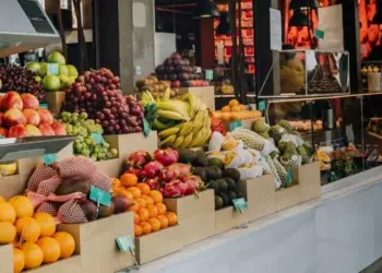 Quase metade dos brasileiros sentem aumento de preço no mercado e nas contas