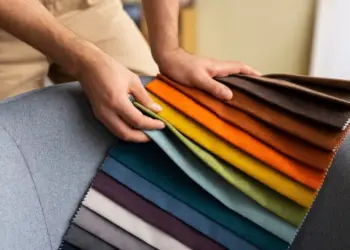 Setor de tecidos, vestuários e calçados sobe 0,4% em julho 