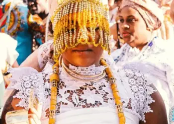 Estação da Luz da CPTM recebe 6ª Edição do Sarau Africanizar neste sábado (17)