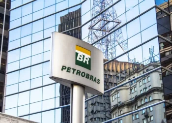 Petrobras paga R$ 13,45 bilhões em JCP