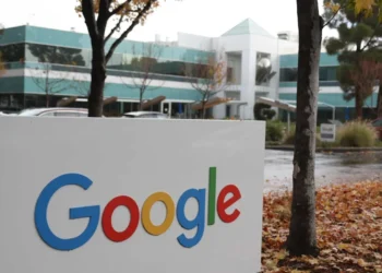 Rússia multa Google e Discord por conteúdo proibido