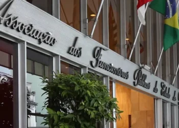 Campanha do Dia da Criança da AFPESP arrecada livros e brinquedos