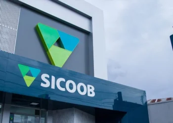 Sicoob consolida posição entre as 10 maiores instituições financeiras do Brasil, segundo Valor 1000