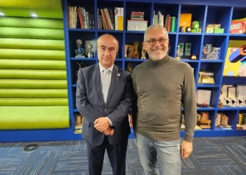 Escola digital com mais de 80 mil matrículas, co.liga renova parceria com a OEI