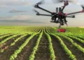 Pilotos de drone ganham relevância no agronegócio